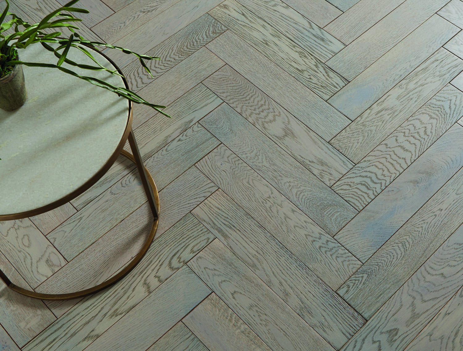 Lucia Herringbone