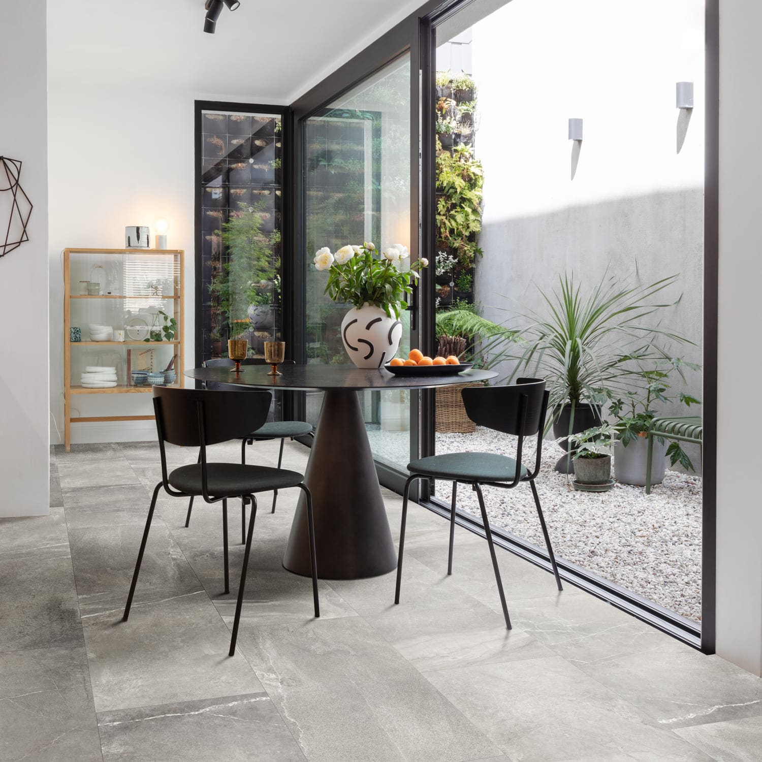 LR_Luzerna 46938_room