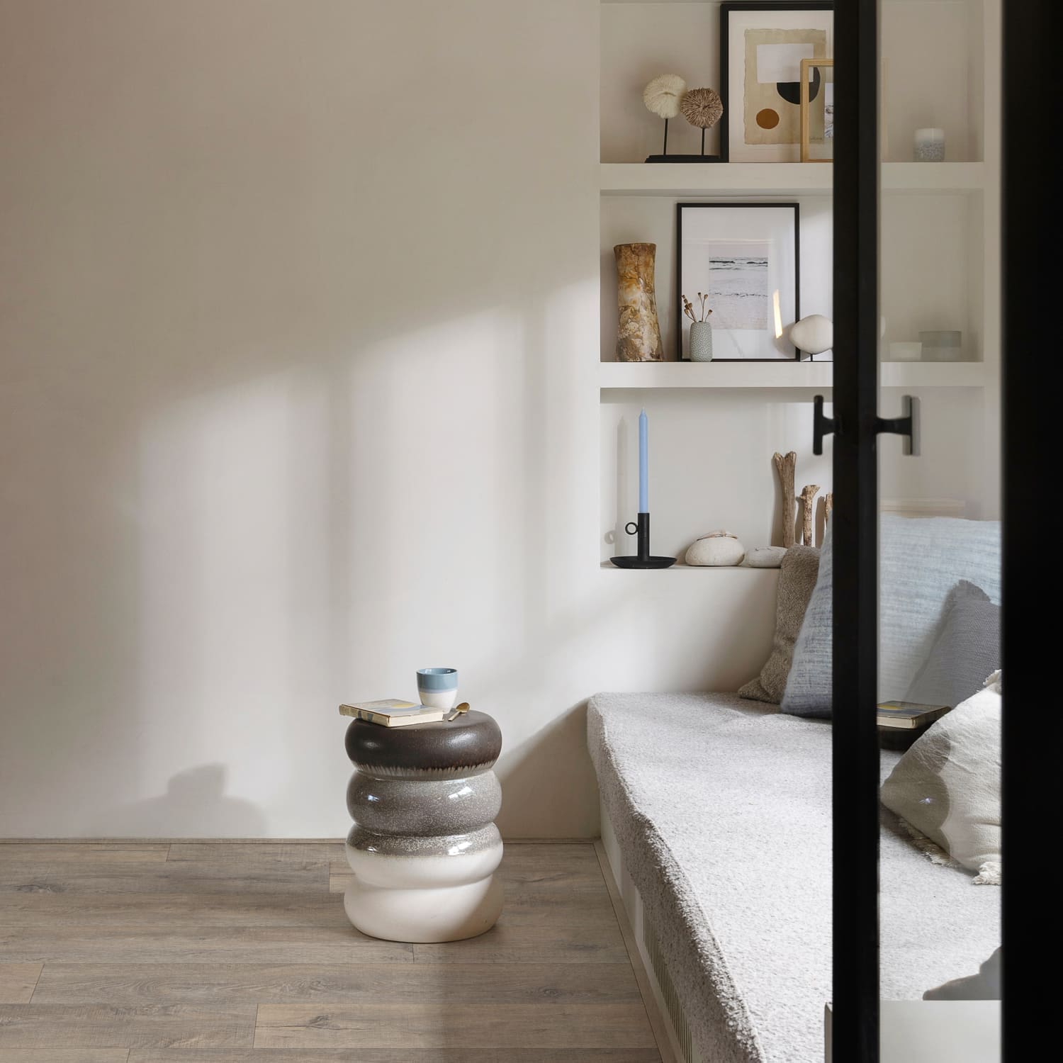RO_Coastal Spirit_Nashville Oak 88279_Room
